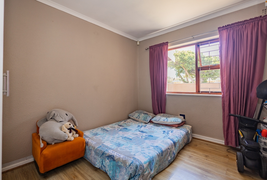4 Bedroom Property for Sale in Table View Western Cape